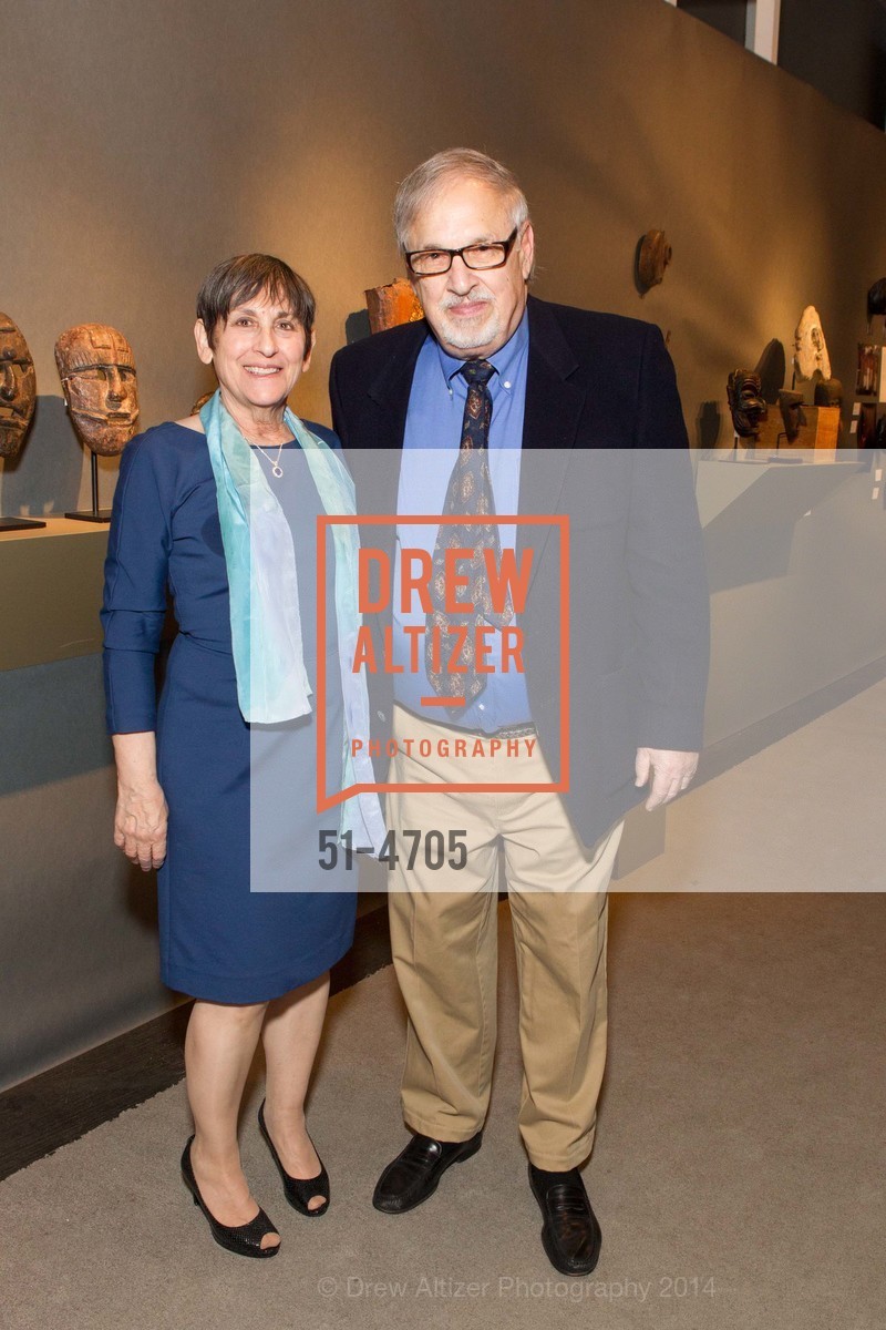 Leah Freiwald, Bernard Freiwald, San Francisco Tribal & Textile Arts Show Opening Preview Gala, US, February 6th, 2014, Photo #51-4705 Leah Freiwald, Bernard Freiwald, Photo #51-4705