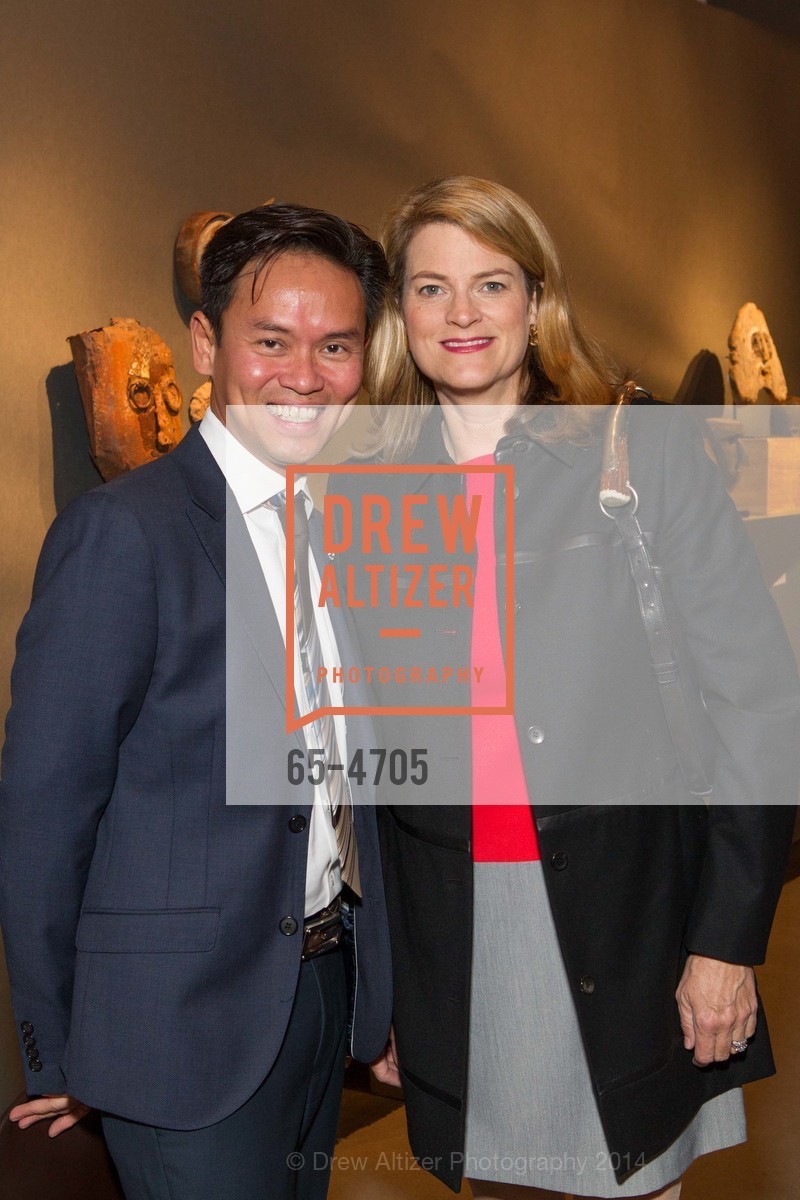 Jonathan Rachman, Amy Kelly, San Francisco Tribal & Textile Arts Show Opening Preview Gala, US, February 6th, 2014, Photo #65-4705 Jonathan Rachman, Amy Kelly, Photo #65-4705