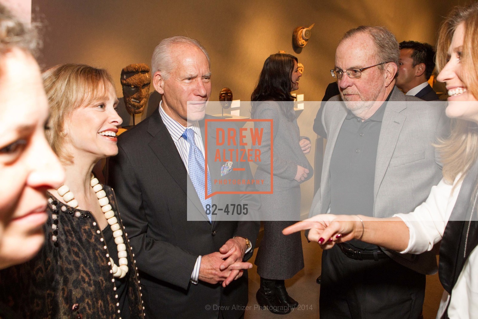 OJ Shansby, Gary Shansby, Bob Wall, Margaret Rinkevich, San Francisco Tribal & Textile Arts Show Opening Preview Gala, US, February 6th, 2014, Photo #82-4705 OJ Shansby, Gary Shansby, Bob Wall, Margaret Rinkevich, Photo #82-4705