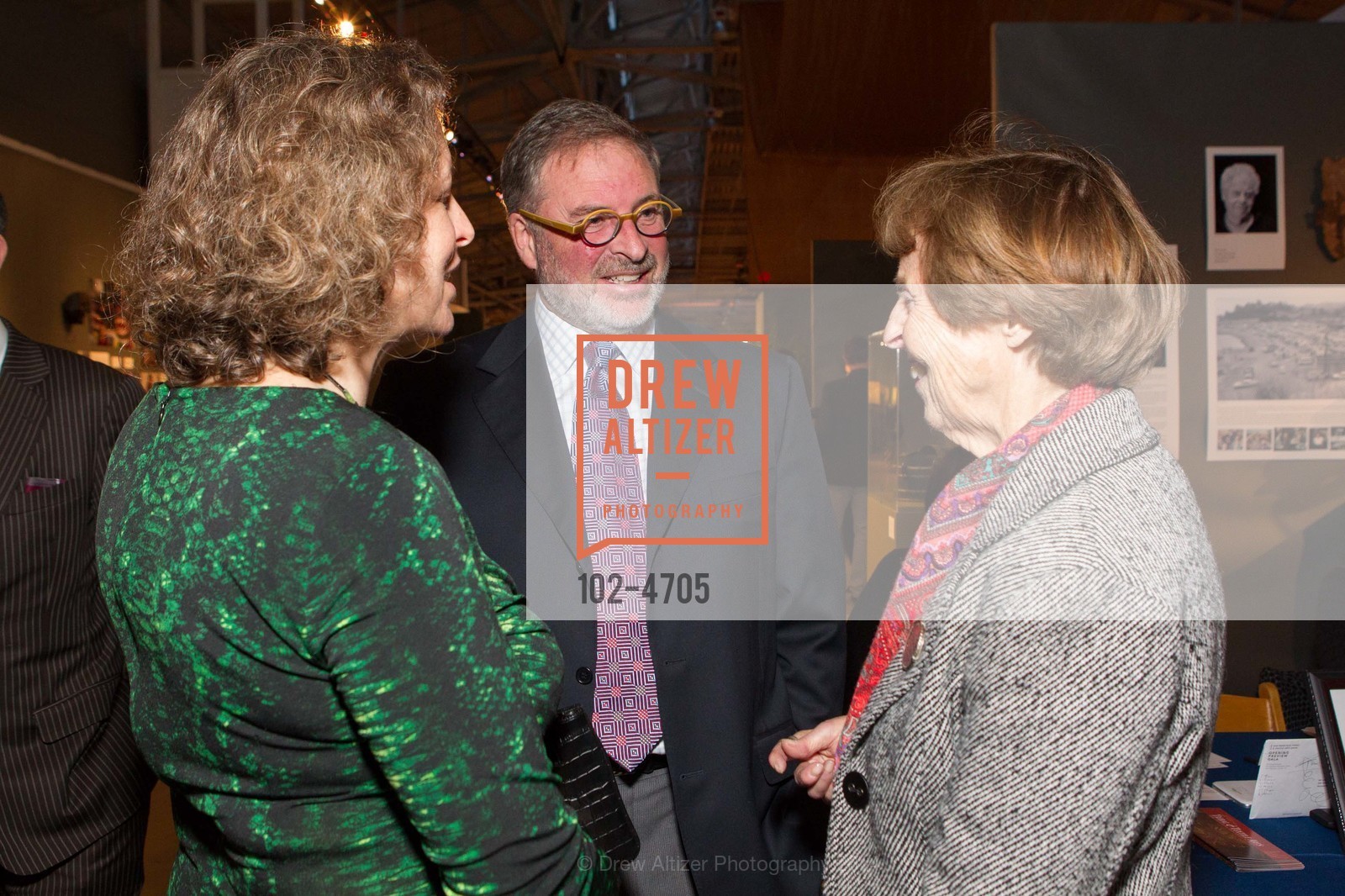Christina Hellmich, Alan Varela, Ellen Werner, San Francisco Tribal & Textile Arts Show Opening Preview Gala, US, February 6th, 2014, Photo #102-4705 Christina Hellmich, Alan Varela, Ellen Werner, Photo #102-4705