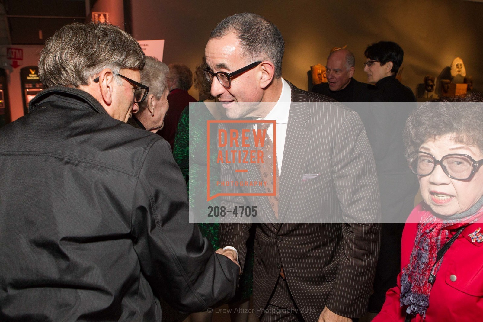 Colin Bailey, Blossom Strong, San Francisco Tribal & Textile Arts Show Opening Preview Gala, US, February 6th, 2014, Photo #208-4705 Colin Bailey, Blossom Strong, Photo #208-4705