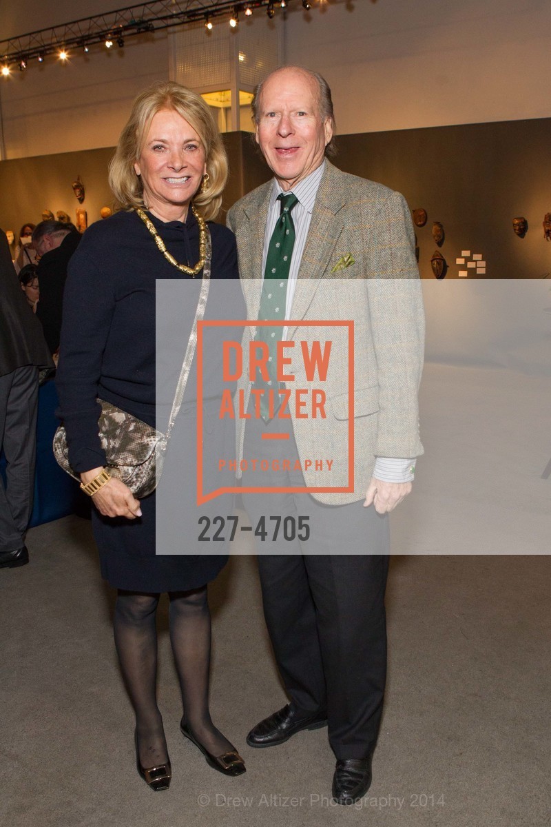 Sara Hills, Austin Hills, San Francisco Tribal & Textile Arts Show Opening Preview Gala, US, February 6th, 2014, Photo #227-4705 Sara Hills, Austin Hills, Photo #227-4705