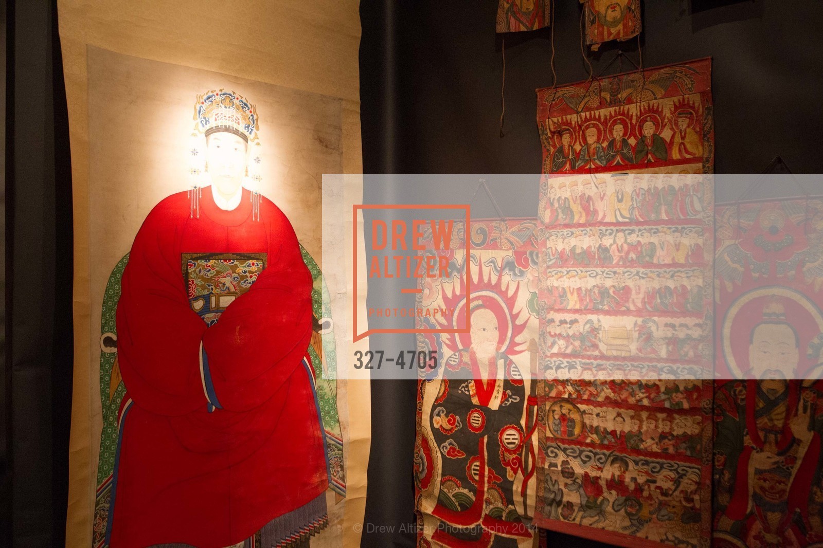 Atmosphere, San Francisco Tribal & Textile Arts Show Opening Preview Gala, US, February 6th, 2014, Photo #327-4705 Atmosphere, Photo #327-4705