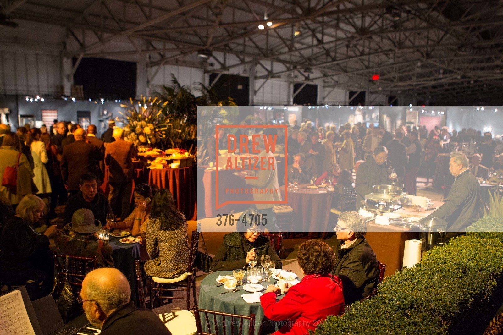 Atmosphere, San Francisco Tribal & Textile Arts Show Opening Preview Gala, US, February 6th, 2014, Photo #376-4705 Atmosphere, Photo #376-4705