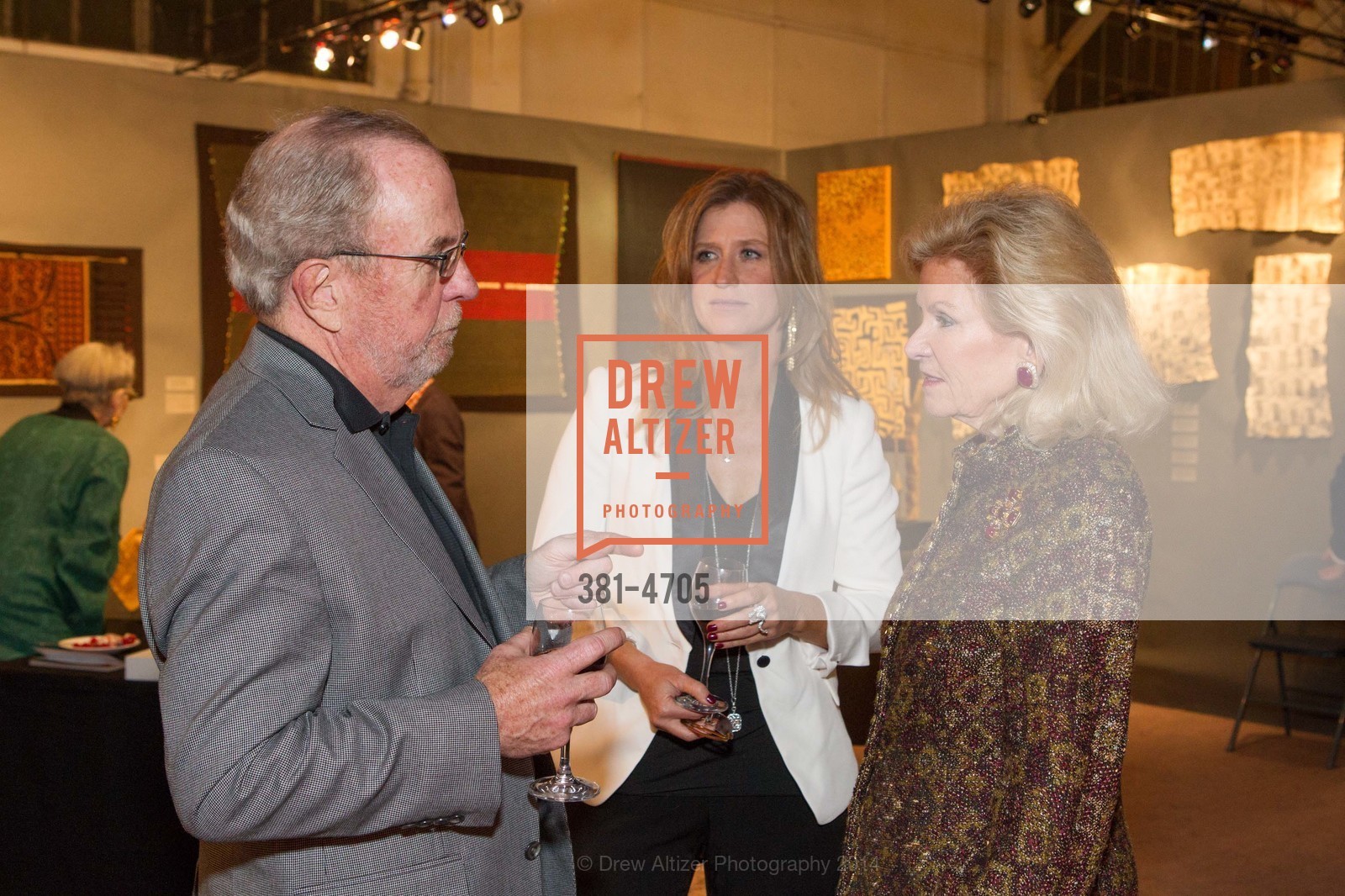 Bob Wall, Margaret Rinkevich, Dede Wilsey, San Francisco Tribal & Textile Arts Show Opening Preview Gala, US, February 6th, 2014, Photo #381-4705 Bob Wall, Margaret Rinkevich, Dede Wilsey, Photo #381-4705