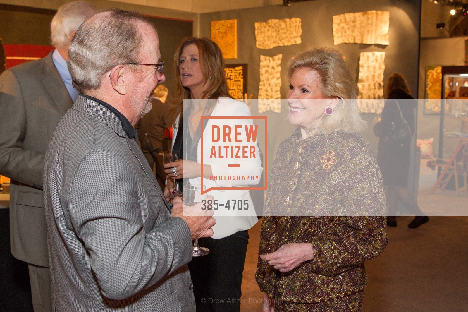 Bob Wall, Margaret Rinkevich, Dede Wilsey, San Francisco Tribal & Textile Arts Show Opening Preview Gala, US, February 6th, 2014, Photo #385-4705 Bob Wall, Margaret Rinkevich, Dede Wilsey, Photo #385-4705