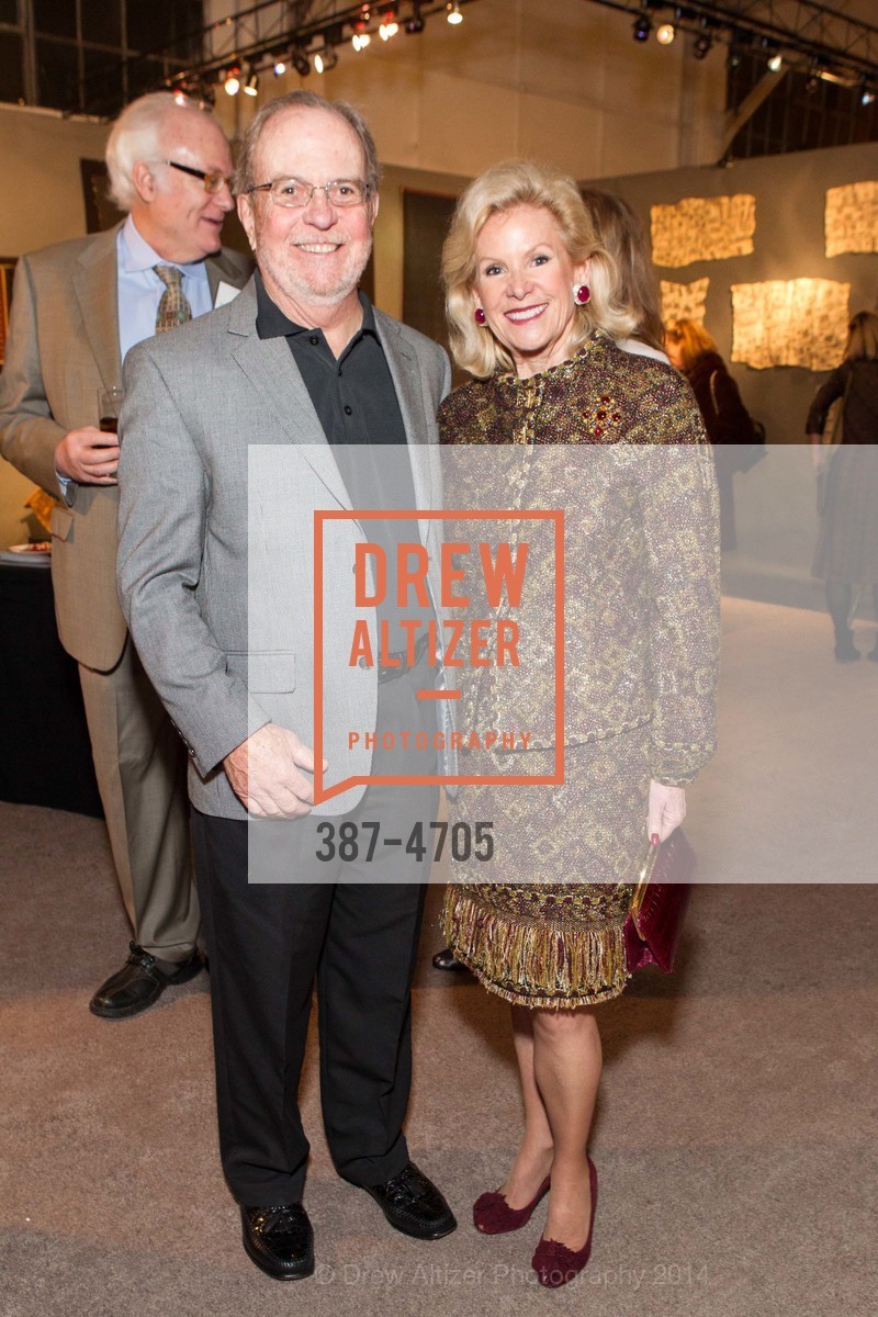 Bob Wall, Dede Wisley, San Francisco Tribal & Textile Arts Show Opening Preview Gala, US, February 6th, 2014, Photo #387-4705 Bob Wall, Dede Wisley, Photo #387-4705