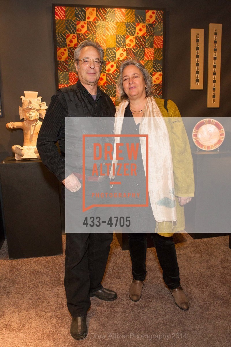 Alan Finkel, Elena Phipps, San Francisco Tribal & Textile Arts Show Opening Preview Gala, US, February 6th, 2014, Photo #433-4705 Alan Finkel, Elena Phipps, Photo #433-4705