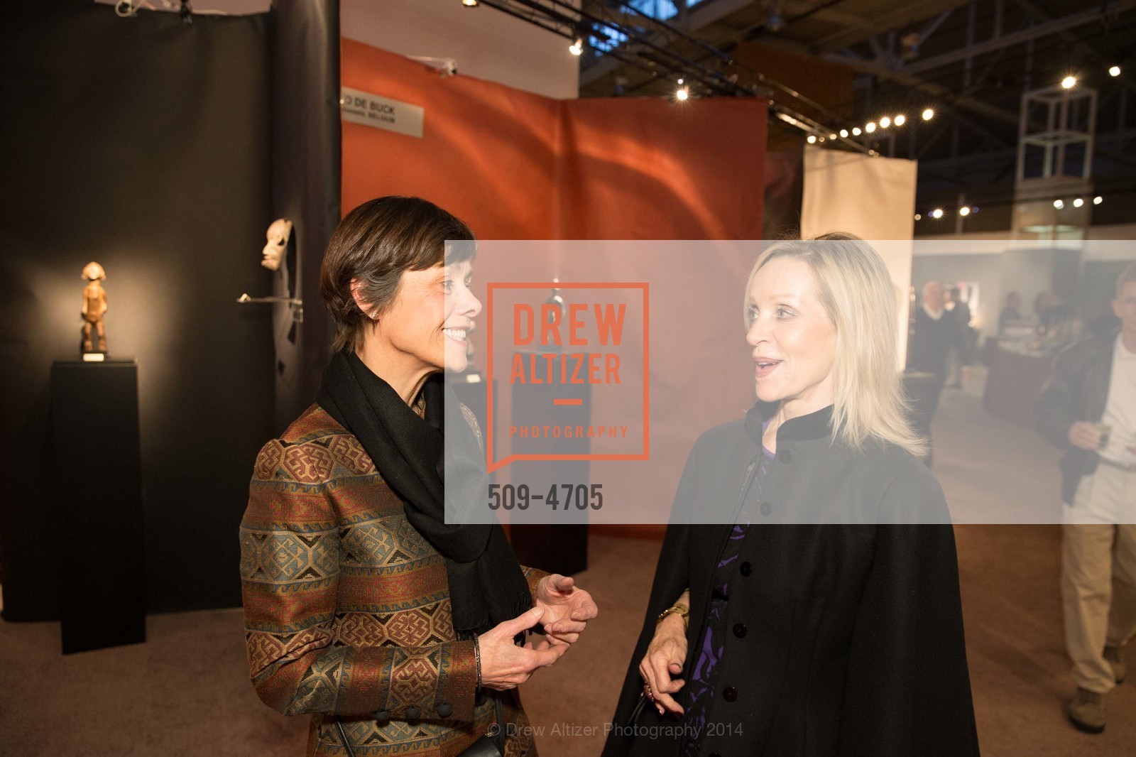Barbara Kelly, Barbara Brown, San Francisco Tribal & Textile Arts Show Opening Preview Gala, US, February 6th, 2014, Photo #509-4705 Barbara Kelly, Barbara Brown, Photo #509-4705