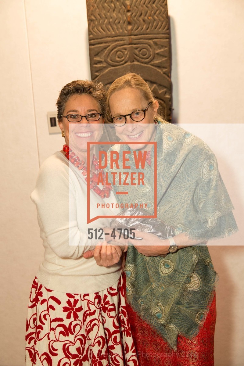 Mia Pearson, Susan Clymer, San Francisco Tribal & Textile Arts Show Opening Preview Gala, US, February 6th, 2014, Photo #512-4705 Mia Pearson, Susan Clymer, Photo #512-4705
