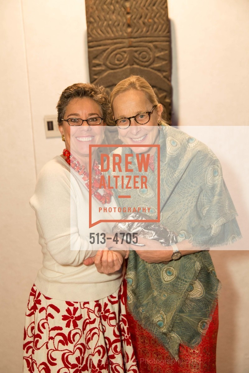 Mia Pearson, Susan Clymer, San Francisco Tribal & Textile Arts Show Opening Preview Gala, US, February 6th, 2014, Photo #513-4705 Mia Pearson, Susan Clymer, Photo #513-4705
