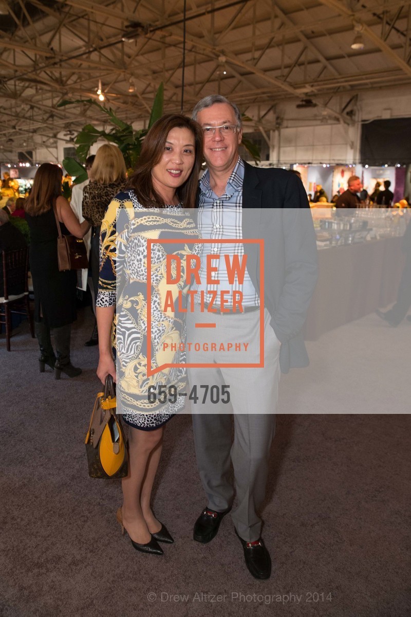 Sung Jin, Frank Ingriselli, San Francisco Tribal & Textile Arts Show Opening Preview Gala, US, February 6th, 2014, Photo #659-4705 Sung Jin, Frank Ingriselli, Photo #659-4705