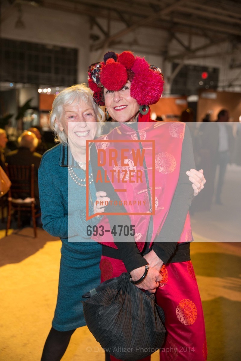 Roberta Ng, Tziporah Salamon, San Francisco Tribal & Textile Arts Show Opening Preview Gala, US, February 6th, 2014, Photo #693-4705 Roberta Ng, Tziporah Salamon, Photo #693-4705
