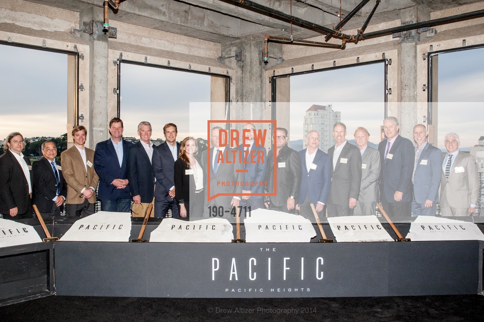 Group Picture, GROUNDBREAKING for THE PACIFIC, US, November 6th, 2014, Photo #190-4711 Group Picture, Photo #190-4711