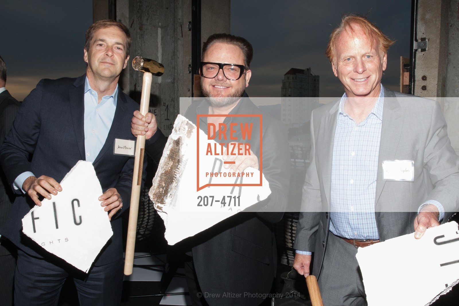 Jason Kliewer, Mark Higgins, Michael Maples, Photo #207-4711