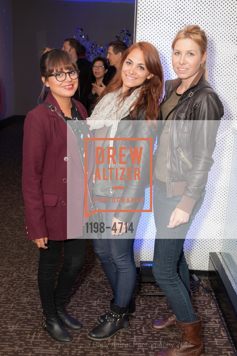 Grace Ponce, Annamaria Almasio, Kasia Cawlicka, SYMMETRY LIVE: AlunaGeorge Performs at W HOTEL, US, April 17th, 2014, Photo #1198-4714 Grace Ponce, Annamaria Almasio, Kasia Cawlicka, Photo #1198-4714