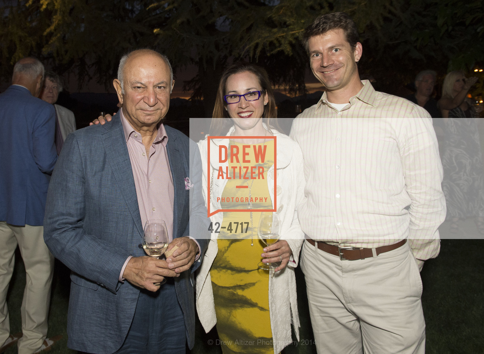 Darioush Khaledi, Violet Grgich, Colin Shipman, FESTIVAL DEL SOLE Dinner at GRGICH HILLS ESTATE, US, July 14th, 2014, Photo #42-4717 Darioush Khaledi, Violet Grgich, Colin Shipman, Photo #42-4717