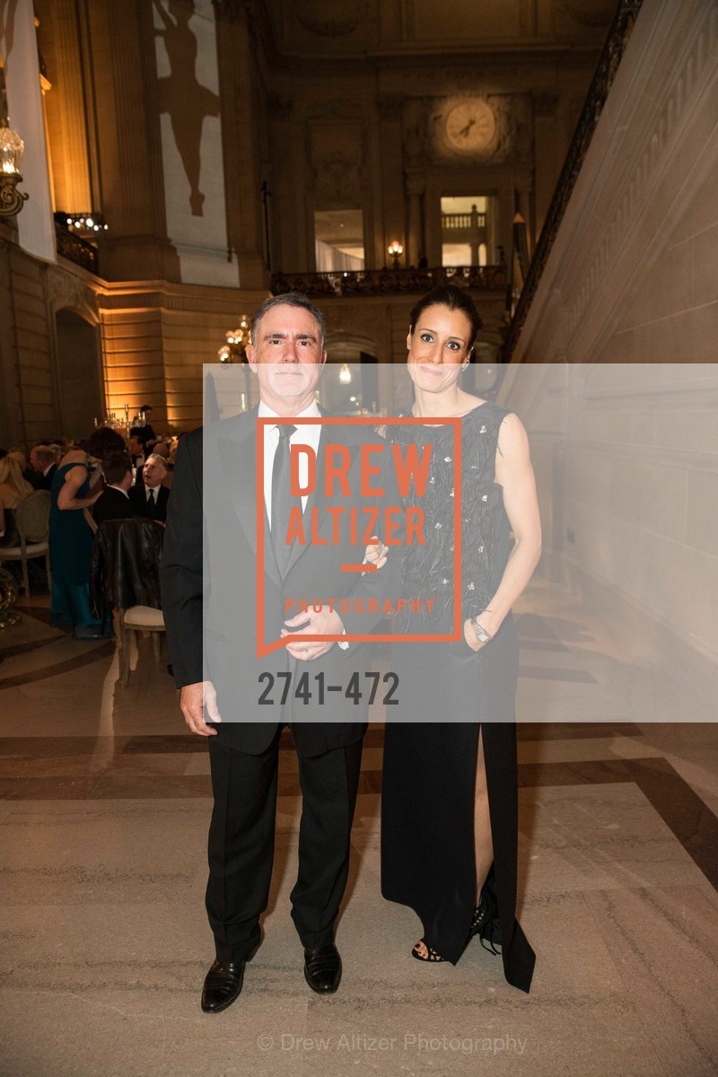Phil Bronstein, Christine Bronstein, SAN FRANCISCO BALLET Opening Night Gala: PHENOMENAL - Intermission & Dinner, US. SF City Hall, Photo #2741-472 Phil Bronstein, Christine Bronstein, Photo #2741-472