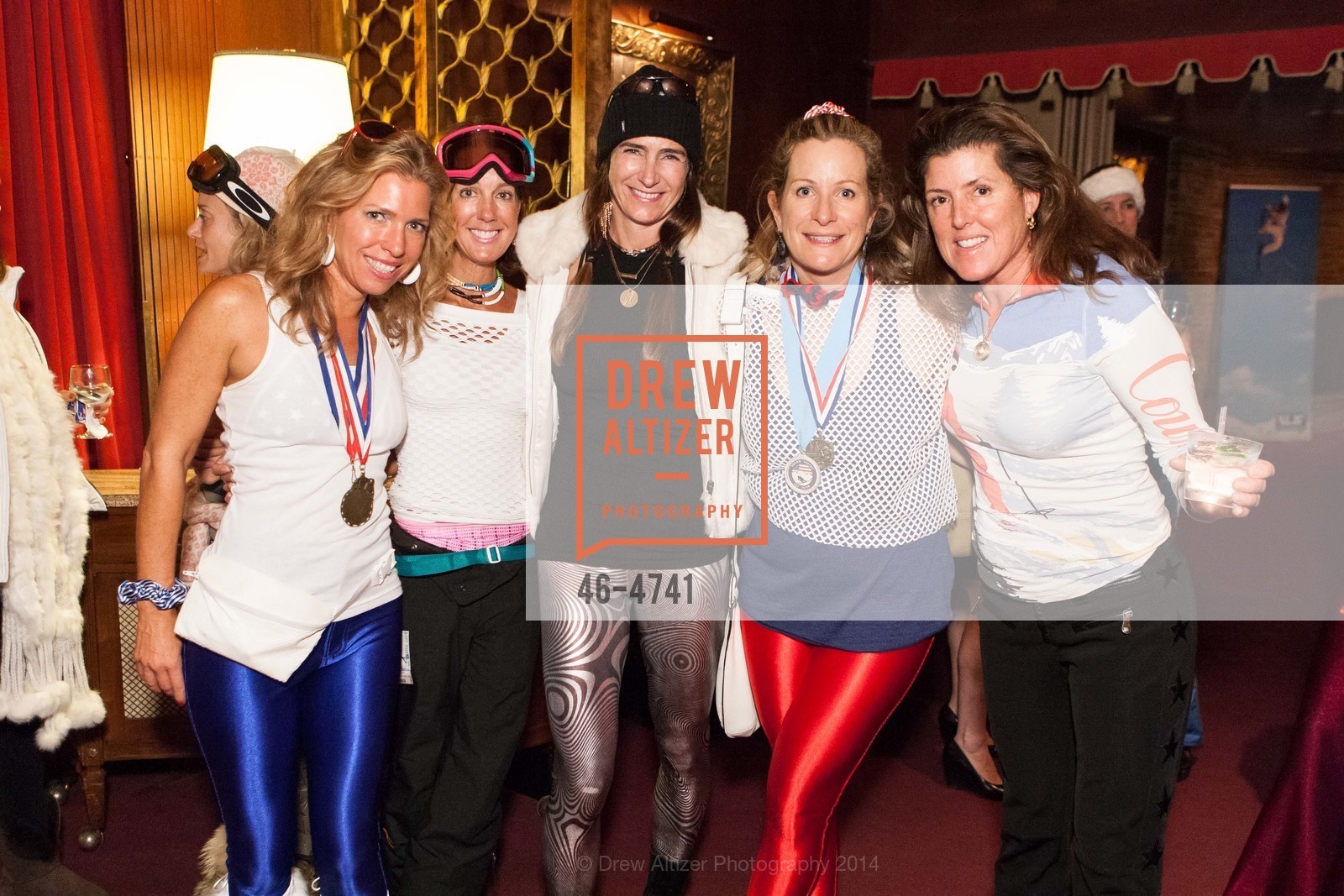 Christine Aylward, Marybeth Willard, Tina Tunney, Jill Maisto, Liz Larned, US SKI AND SNOW BOARD TEAM FOUNDATION Presents San Francisco SNOW BALL 2014, US, October 19th, 2014, Photo #46-4741 Christine Aylward, Marybeth Willard, Tina Tunney, Jill Maisto, Liz Larned, Photo #46-4741