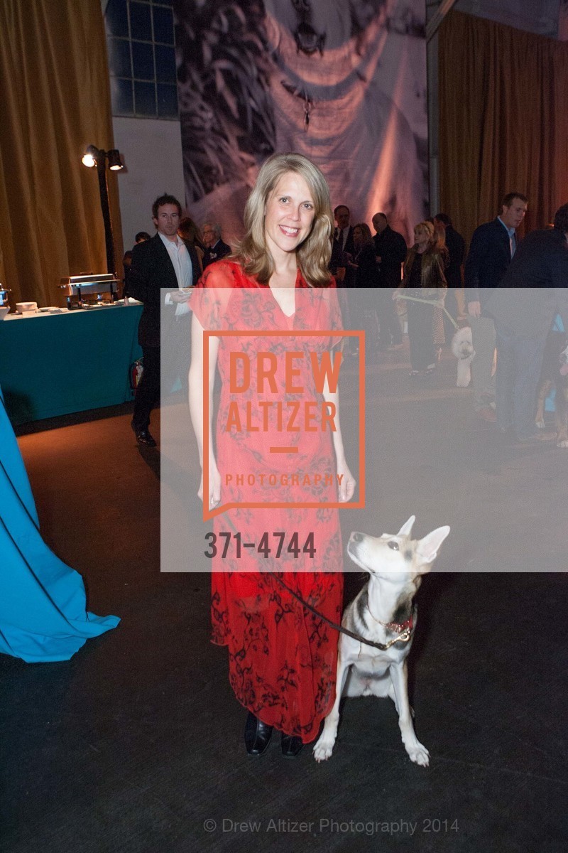 Daisy Campbell, 18th Annual Bark & Whine Ball, US, March 13th, 2014, Photo #371-4744 Daisy Campbell, Photo #371-4744