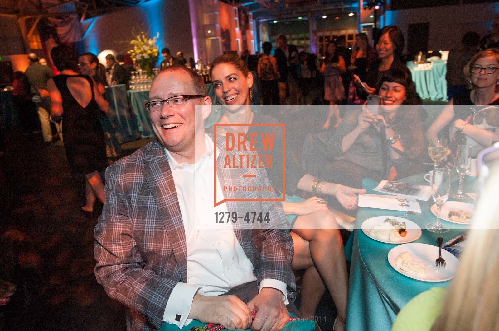 Brian Mason, Holly Reeves, 18th Annual Bark & Whine Ball, US, March 13th, 2014, Photo #1279-4744 Brian Mason, Holly Reeves, Photo #1279-4744