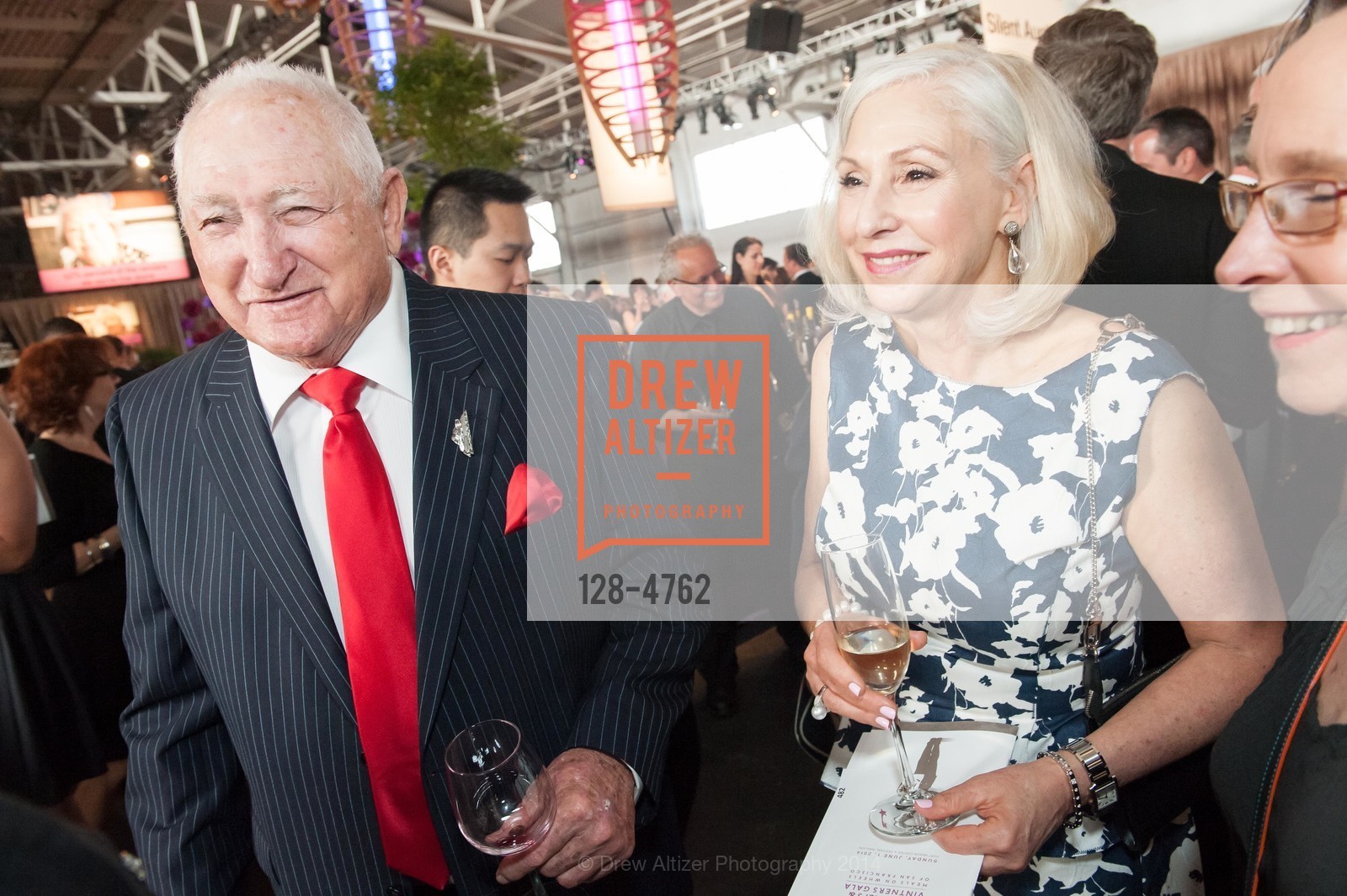 Larry Levine, Leslie Gibin, Photo #128-4762