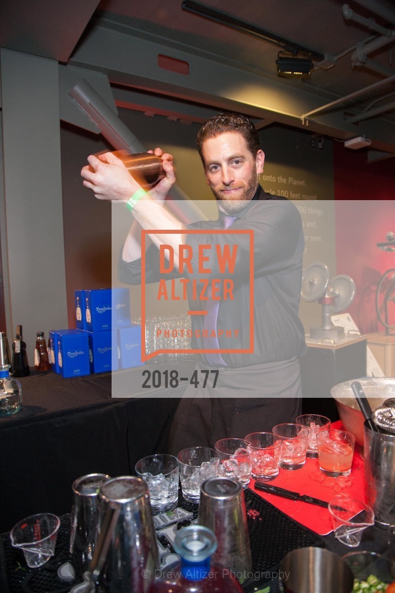 Atmosphere, THE EXPLORATORIUM LAB Presents 2014 Science of Cocktails, US. US, January 24th, 2014,Drew Altizer, Drew Altizer Photography, full-service agency, private events, San Francisco photographer, photographer california