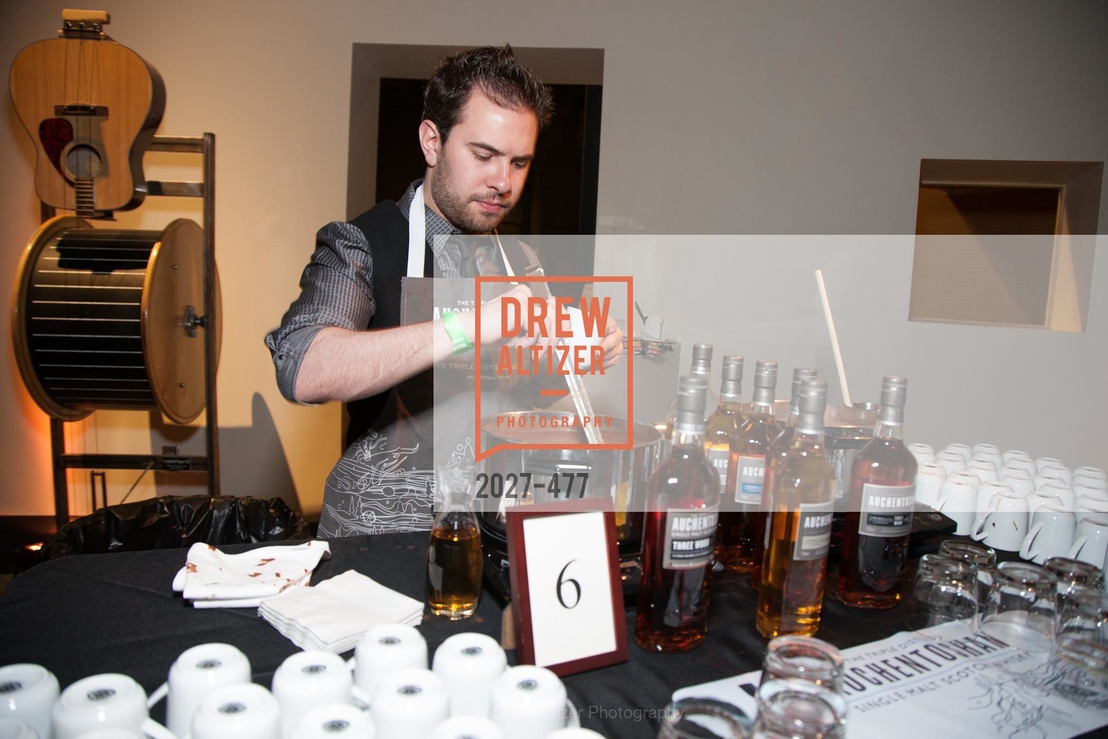 Atmosphere, THE EXPLORATORIUM LAB Presents 2014 Science of Cocktails, US. US, January 24th, 2014,Drew Altizer, Drew Altizer Photography, full-service agency, private events, San Francisco photographer, photographer california