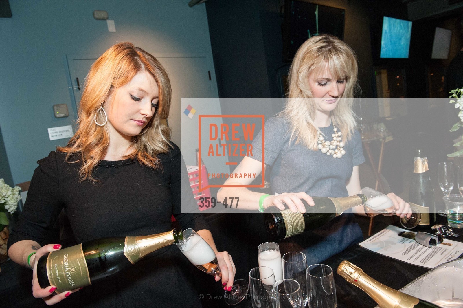Kelsey Albrecht, Stefanie Bagala, THE EXPLORATORIUM LAB Presents 2014 Science of Cocktails, US. US, January 24th, 2014,Drew Altizer, Drew Altizer Photography, full-service agency, private events, San Francisco photographer, photographer california