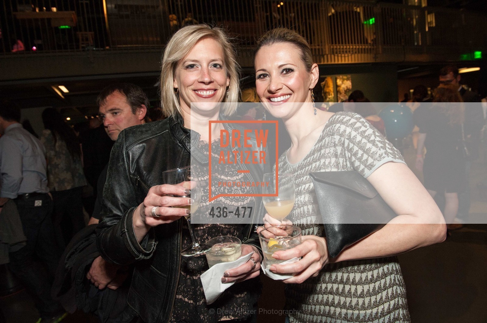 Lindsay Savage, Leyla Gulen, THE EXPLORATORIUM LAB Presents 2014 Science of Cocktails, US. US, . US, Photo #436-477 Lindsay Savage, Leyla Gulen, Photo #436-477