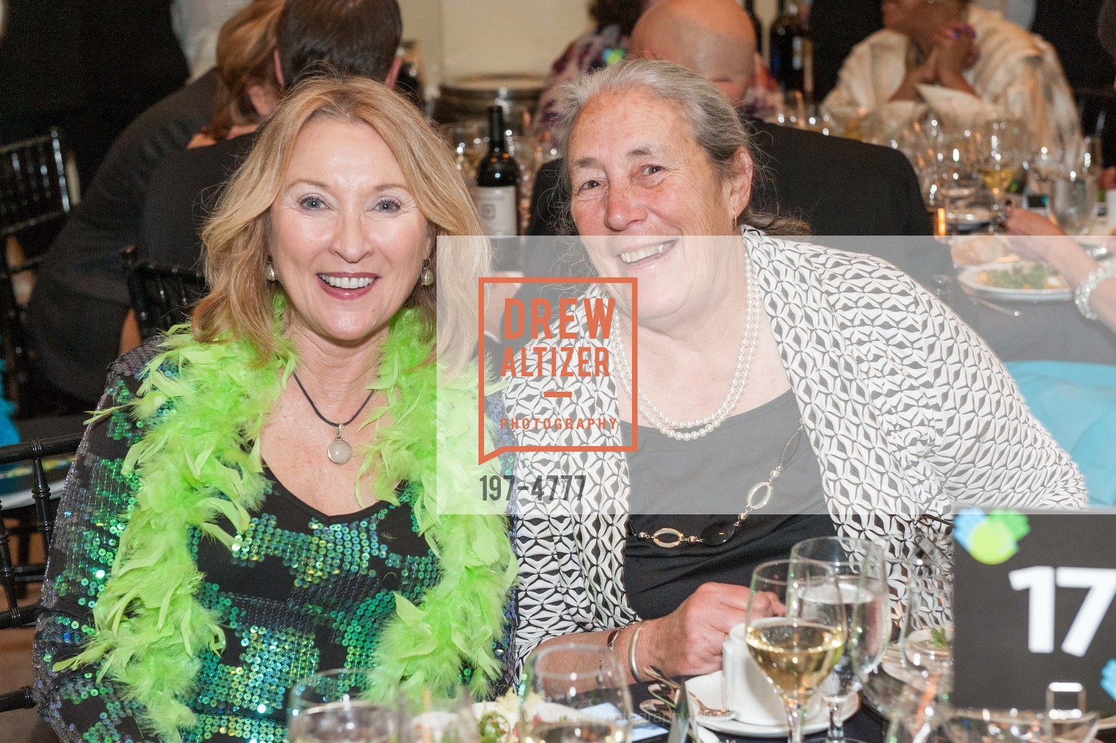 Lorri Holt, Bonnie Jensen, Photo #197-4777
