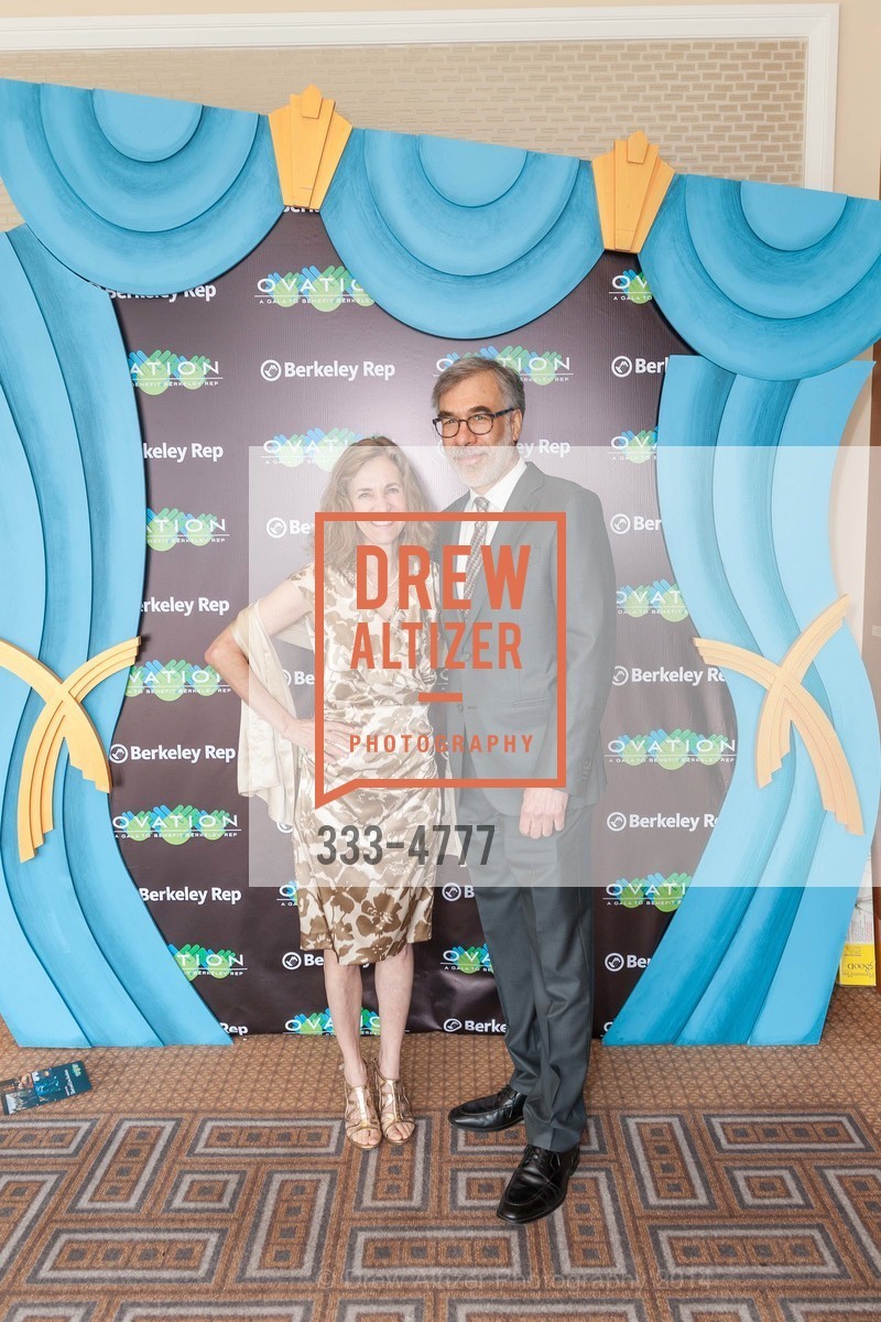Linda Dubins, David Baer, OVATION: A Gala To Benefit Berkeley Repertory Theatre, US, April 19th, 2014, Photo #333-4777 Linda Dubins, David Baer, Photo #333-4777
