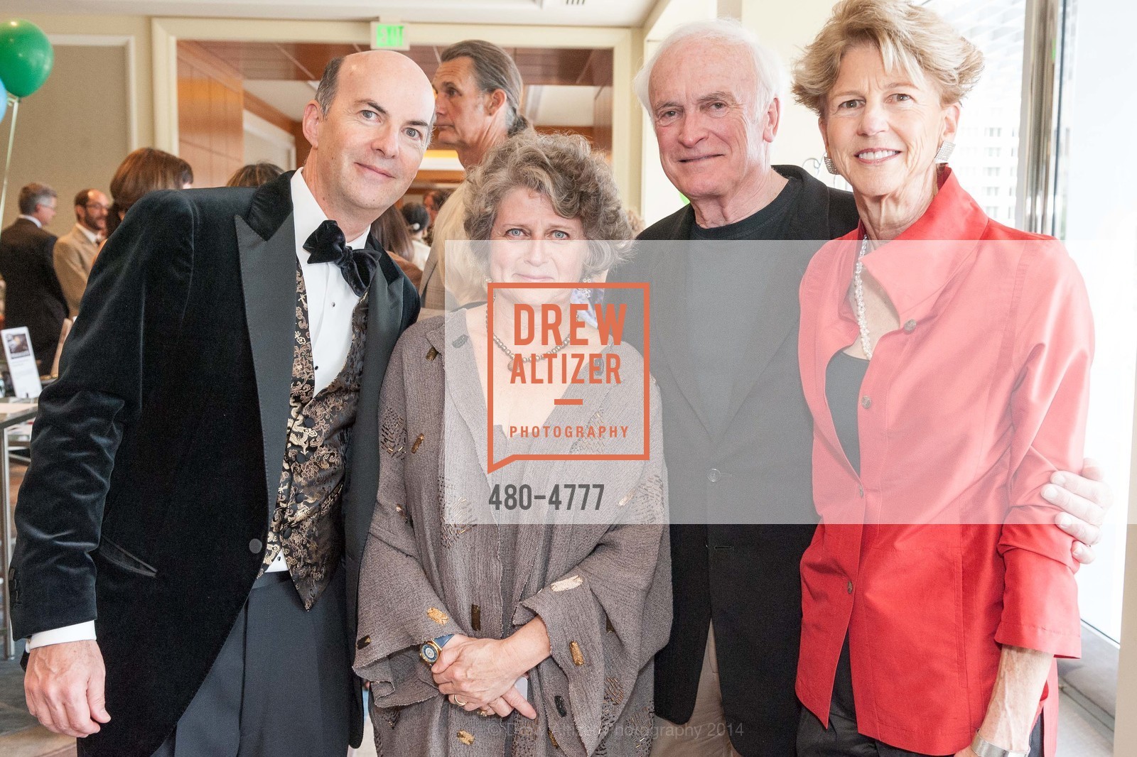 Bruce Golden, Susan Medak, Chris Curtis, Beverly Gallaway, OVATION: A Gala To Benefit Berkeley Repertory Theatre, US, April 19th, 2014, Photo #480-4777 Bruce Golden, Susan Medak, Chris Curtis, Beverly Gallaway, Photo #480-4777
