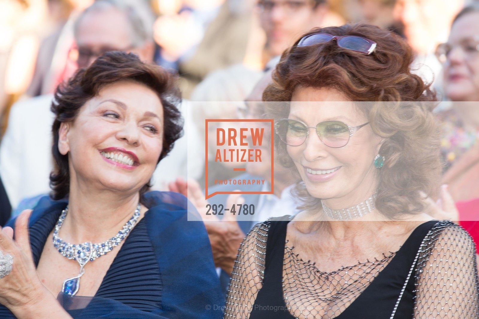 Maria Manetti Shrem, Sophia Loren, FESTIVAL DEL SOLE Bella Italia! Tribute to Sophia Loren at FAR NIENTE, US, July 19th, 2014, Photo #292-4780 Maria Manetti Shrem, Sophia Loren, Photo #292-4780