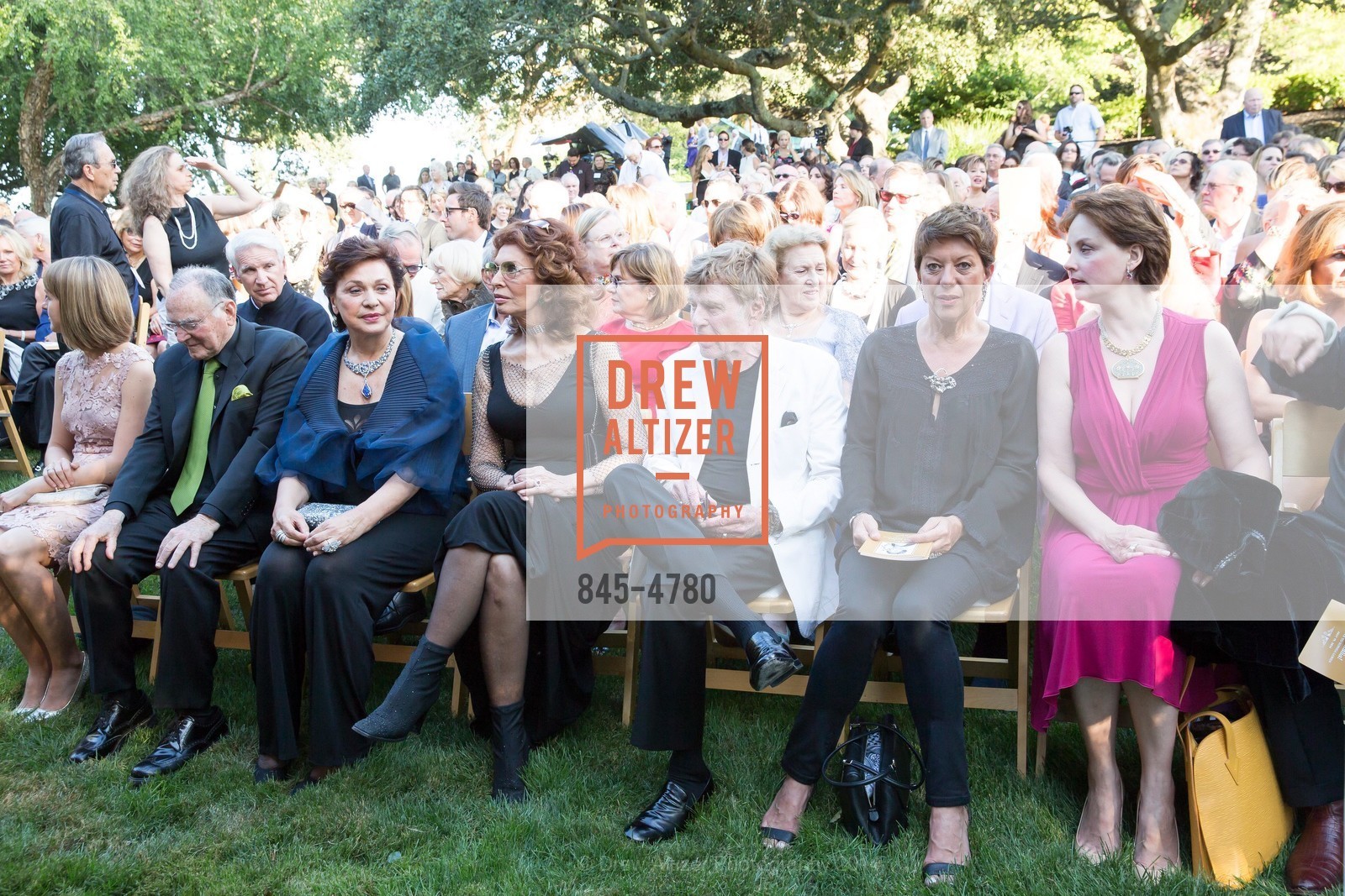 Jan Shrem, Maria Manetti Shrem, Sophia Loren, Robert Redford, Sibylle Szaggars, Nina Kotova, Photo #845-4780
