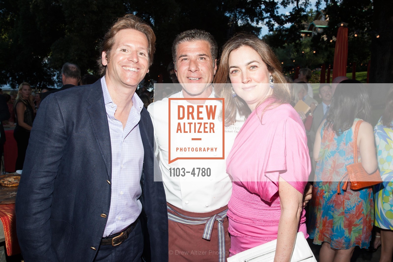 Trevor Traina, Chef Michael Chiarello, Alexis Traina, FESTIVAL DEL SOLE Bella Italia! Tribute to Sophia Loren at FAR NIENTE, US, July 19th, 2014, Photo #1103-4780 Trevor Traina, Chef Michael Chiarello, Alexis Traina, Photo #1103-4780