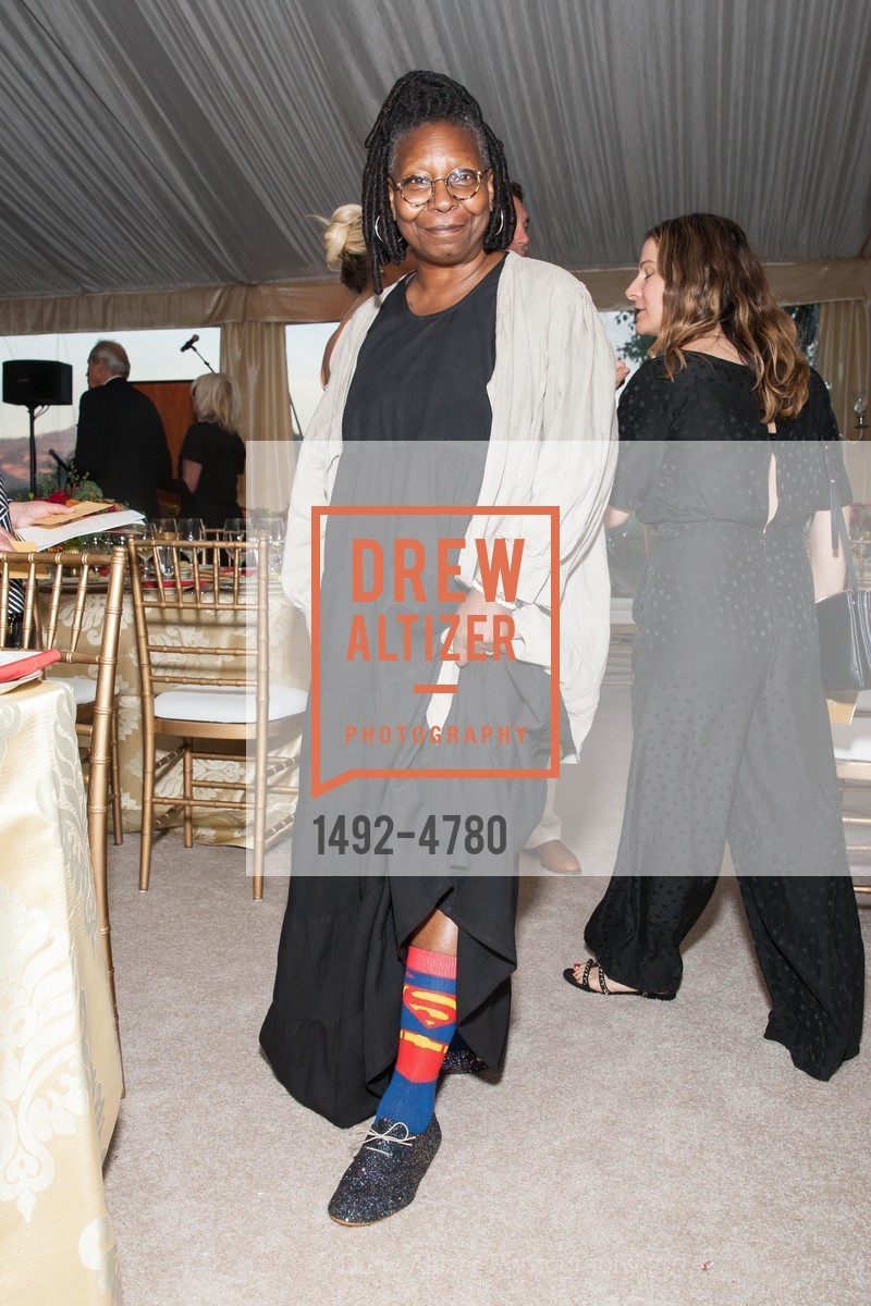 Whoopi Goldberg, FESTIVAL DEL SOLE Bella Italia! Tribute to Sophia Loren at FAR NIENTE, US, July 19th, 2014, Photo #1492-4780 Whoopi Goldberg, Photo #1492-4780