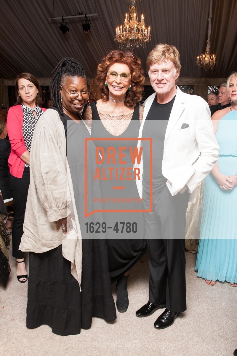 Whoopi Goldberg, Sophia Loren, Robert Redford, FESTIVAL DEL SOLE Bella Italia! Tribute to Sophia Loren at FAR NIENTE, US, July 19th, 2014, Photo #1629-4780 Whoopi Goldberg, Sophia Loren, Robert Redford, Photo #1629-4780