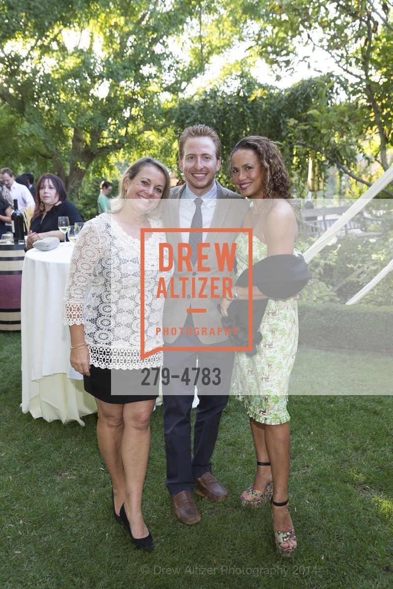 Eva Allerstorfer, Evan Abrahams, Jennifer Cotton, SINEGAL ESTATE WINERY Harvest Party, US, October 19th, 2014, Photo #279-4783 Eva Allerstorfer, Evan Abrahams, Jennifer Cotton, Photo #279-4783