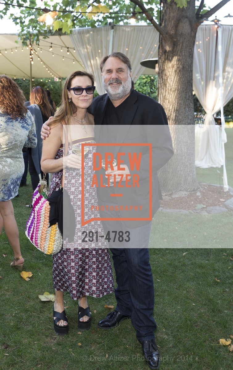 Caroline Duryea, Jeff Smith, SINEGAL ESTATE WINERY Harvest Party, US, October 19th, 2014, Photo #291-4783 Caroline Duryea, Jeff Smith, Photo #291-4783