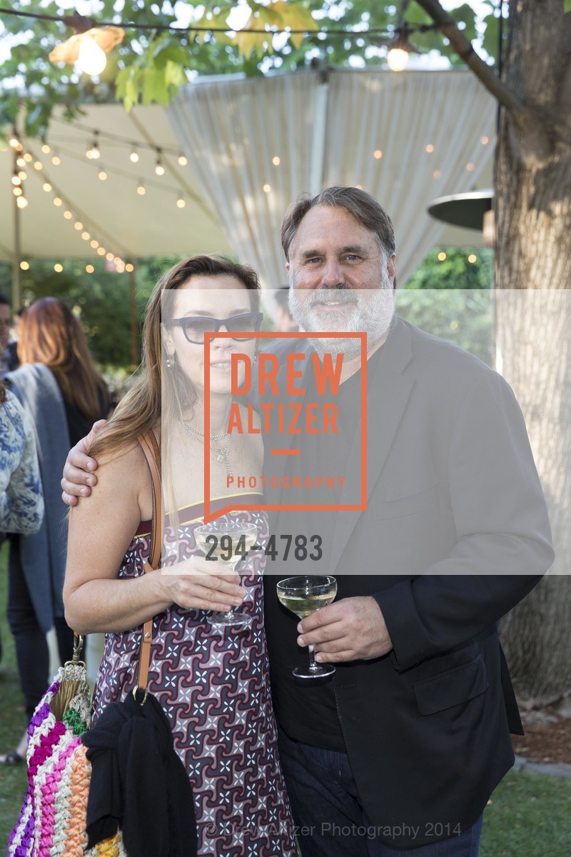 Caroline Duryea, Jeff Smith, SINEGAL ESTATE WINERY Harvest Party, US, October 19th, 2014, Photo #294-4783 Caroline Duryea, Jeff Smith, Photo #294-4783