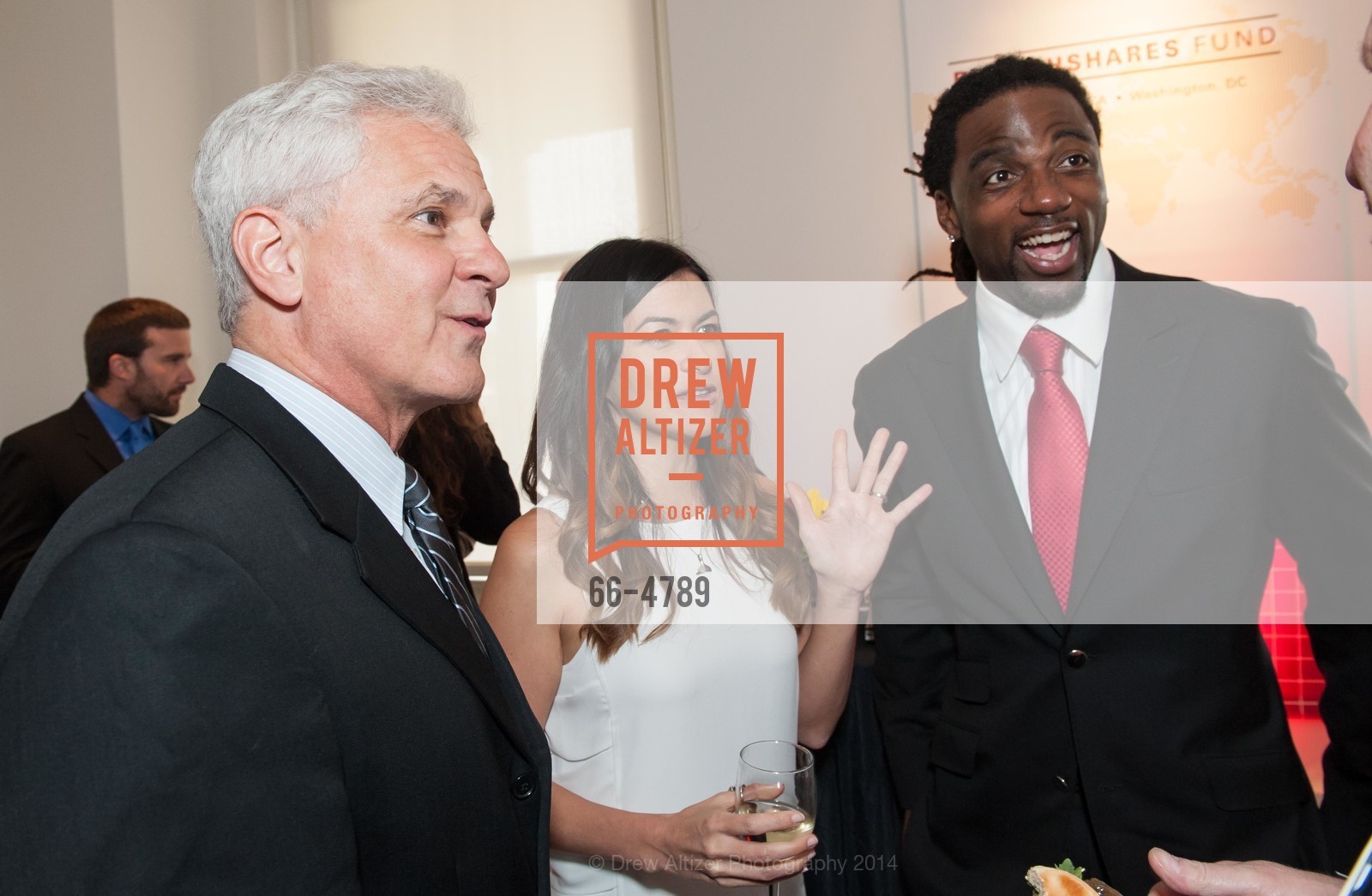 Joe Cirincione, Leilani Munter, Donte Stallworth, PLOUGHSHARES FUND Chain Reaction 2014, US, June 3rd, 2014, Photo #66-4789 Joe Cirincione, Leilani Munter, Donte Stallworth, Photo #66-4789
