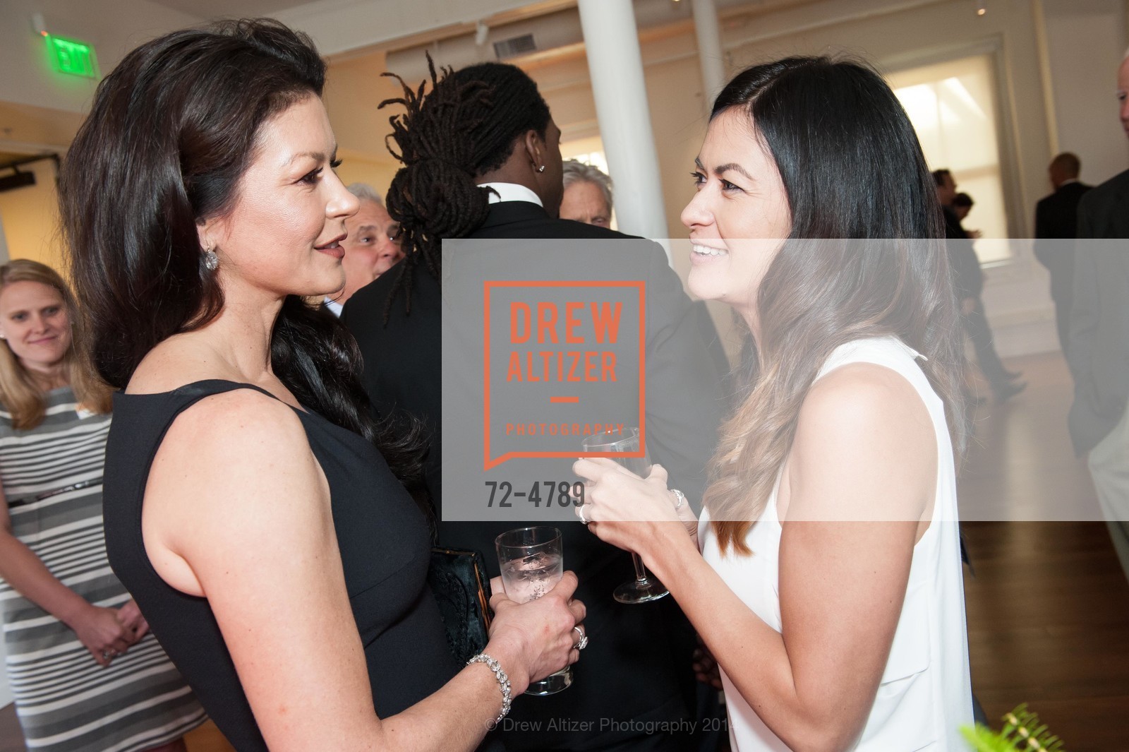 Catherine Zeta-Jones, Leilani Munter, PLOUGHSHARES FUND Chain Reaction 2014, US, June 3rd, 2014, Photo #72-4789 Catherine Zeta-Jones, Leilani Munter, Photo #72-4789
