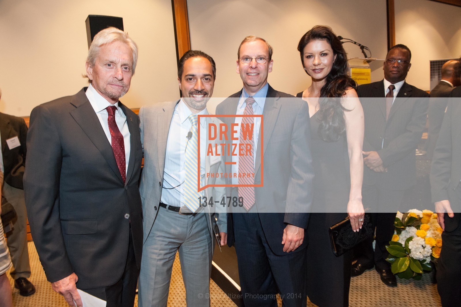 Michael Douglas, Trita Parsi, Jeremy Ben-Ami, Catherine Zeta-Jones, PLOUGHSHARES FUND Chain Reaction 2014, US, June 3rd, 2014, Photo #134-4789 Michael Douglas, Trita Parsi, Jeremy Ben-Ami, Catherine Zeta-Jones, Photo #134-4789