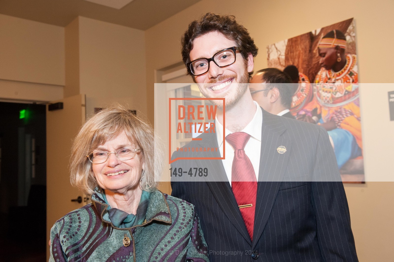 Edie Allen, Peter Fedewa, PLOUGHSHARES FUND Chain Reaction 2014, US, June 3rd, 2014, Photo #149-4789 Edie Allen, Peter Fedewa, Photo #149-4789