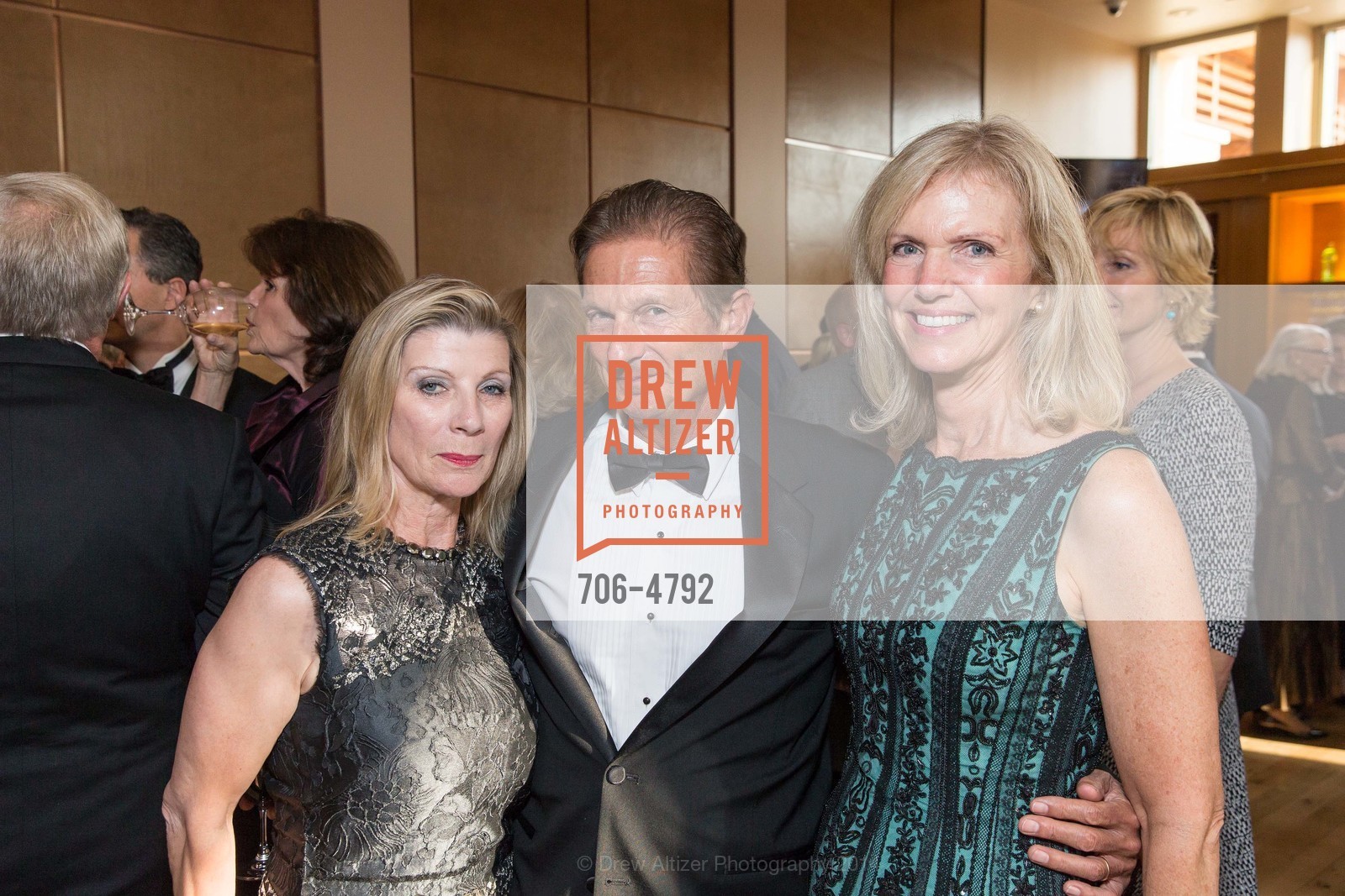 Penny Snow, Roger Snow, Andrea Schultz, 2014-15 Season Opening Concert and Gala - WEILL HALL, GREEN MUSIC CENTER, US, September 28th, 2014, Photo #706-4792 Penny Snow, Roger Snow, Andrea Schultz, Photo #706-4792