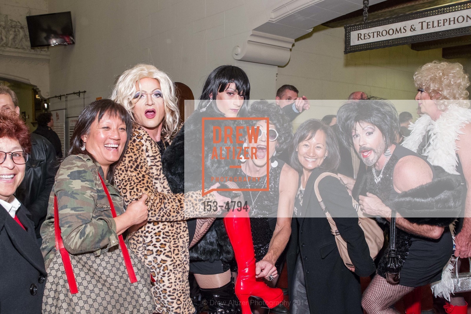 Zach Warner, Aaron Andre, Chris Winslow, Xavier Caler, SHN Presents Opening of KINKY BOOTS, US, December 4th, 2014, Photo #153-4794 Zach Warner, Aaron Andre, Chris Winslow, Xavier Caler, Photo #153-4794