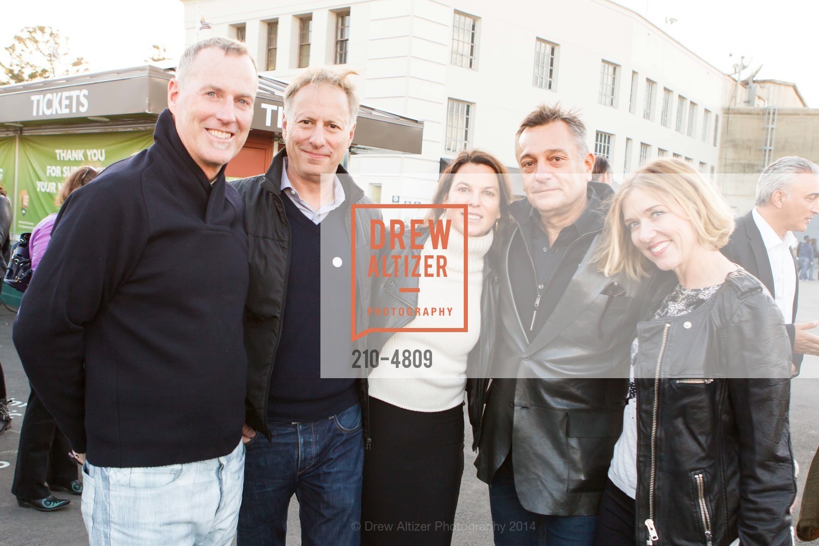 Christopher Deam, Marc Ebbin, Dorka Keehn, Paul Weaver, Party on the Rock, US, September 26th, 2014, Photo #210-4809 Christopher Deam, Marc Ebbin, Dorka Keehn, Paul Weaver, Photo #210-4809