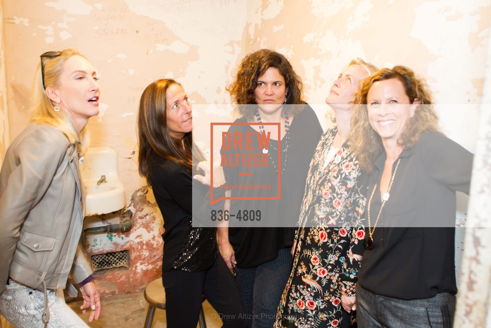 Francis Stroh, Gwen Dumont, Allison Bower, Marnie Burke de Guzman, Emily Smith, Party on the Rock, US, September 26th, 2014, Photo #836-4809 Francis Stroh, Gwen Dumont, Allison Bower, Marnie Burke de Guzman, Emily Smith, Photo #836-4809