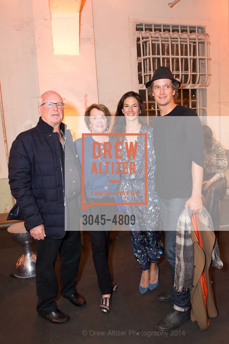 Harold Zlot, Mary Zlot, Sabrina Buell, Yves Behar, Party on the Rock, US, September 26th, 2014, Photo #3045-4809 Harold Zlot, Mary Zlot, Sabrina Buell, Yves Behar, Photo #3045-4809